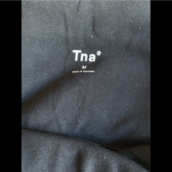 Aritzia TNA Butter High Rise Leggings - Picture 2 of 3